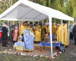 images/2020/Patriarshiy_Ekzarh_osvyatil_kupola_i_kresti/