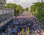 images/2021/350_tisyach_veruyushchih_proshli_krestnim_hodom_po_ulitsam6189437.jpg