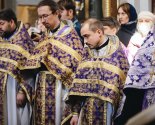 images/2021/Mitropolit_Minskiy_i_Zaslavskiy_vpervie_sovershil_chin_omoveniya_nog5853427.jpg