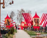 images/2022/Palomniki_ukrasili_k_Pashe_mesto_upokoeniya_blagennoy_Valentini3941678.jpg