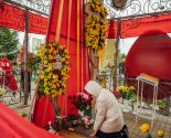images/2022/Palomniki_ukrasili_k_Pashe_mesto_upokoeniya_blagennoy_Valentini5559561.jpg