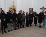 images/2022/V_prihod_ikoni_Bogiey_Materi_Vseh_skorbyashchih_Radost_pribili7745005.jpg