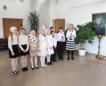 images/2022/Zavershilsya_uchebniy_god_v_voskresnoy_shkole_Radoste1052229.jpg