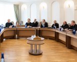images/2023/Patriarshiy_Ekzarh_vozglavil_zasedanie_Eparhialnogo_soveta_Minskoy1205062.jpg