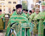 images/2026/V_prazdnik_Svyatogo_Duha_Mitropolit_Veniamin/