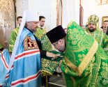 images/2026/V_prazdnik_Svyatogo_Duha_Mitropolit_Veniamin/
