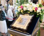 images/2026/V_prazdnik_Svyatogo_Duha_Mitropolit_Veniamin/