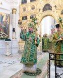 images/2026/V_prazdnik_Svyatogo_Duha_Mitropolit_Veniamin/